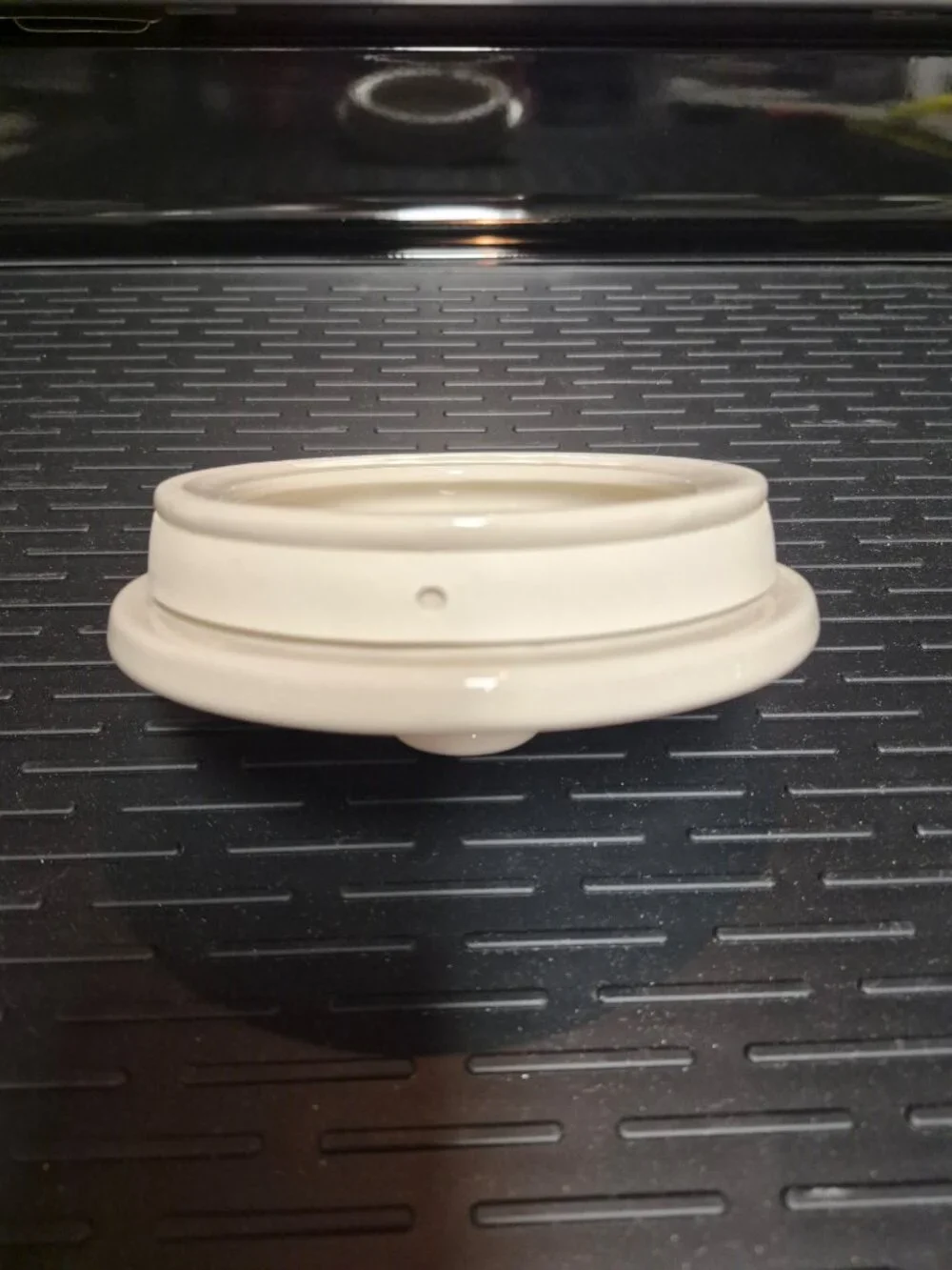 Longaberger Woven Traditions Ivory Round Pottery Canister Large 4 Quart LID ONLY